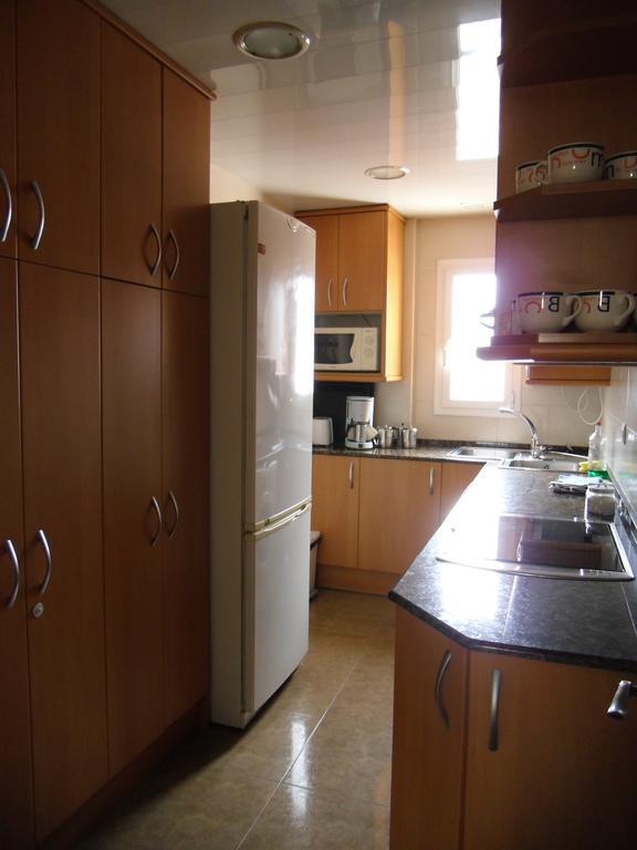 Atico Soleado Apartman Hospitalet de Llobregat Kültér fotó